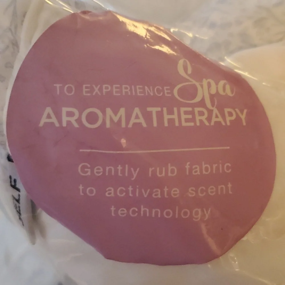 Lavender Scent Aromatherapy Spa Pillow